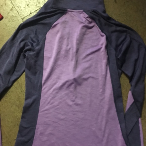 Women’s Under Armor Half Zip Shirt - Picture 5 of 10